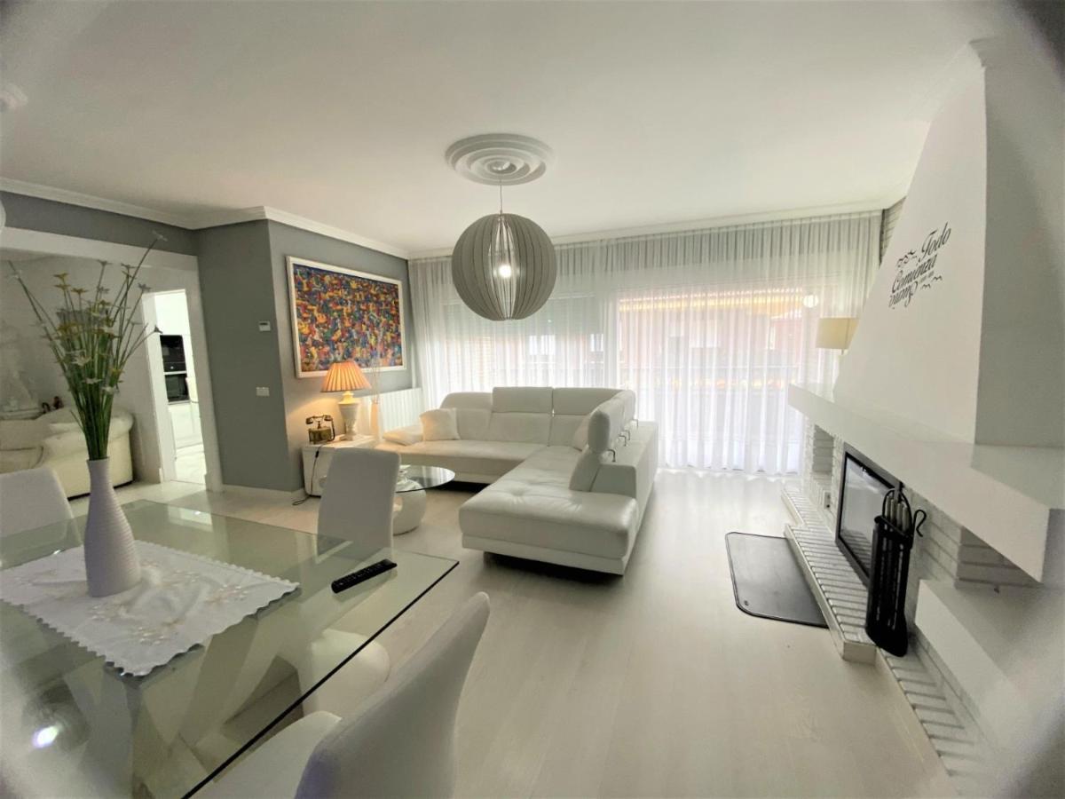 Appartement Atico Lujo Llanes Extérieur photo